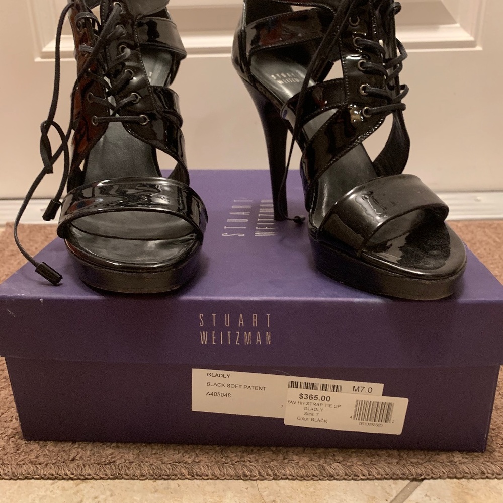 Stuart Weitzman 7M Black Patent